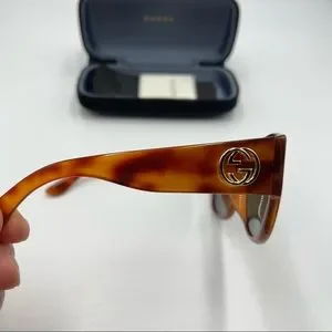Gucci Sunglasses New Authentic Classic Square Sunglasses Gold GG Monograms Gucci | Accessories | Gucci Sunglasses New Authentic Classic  main image 3